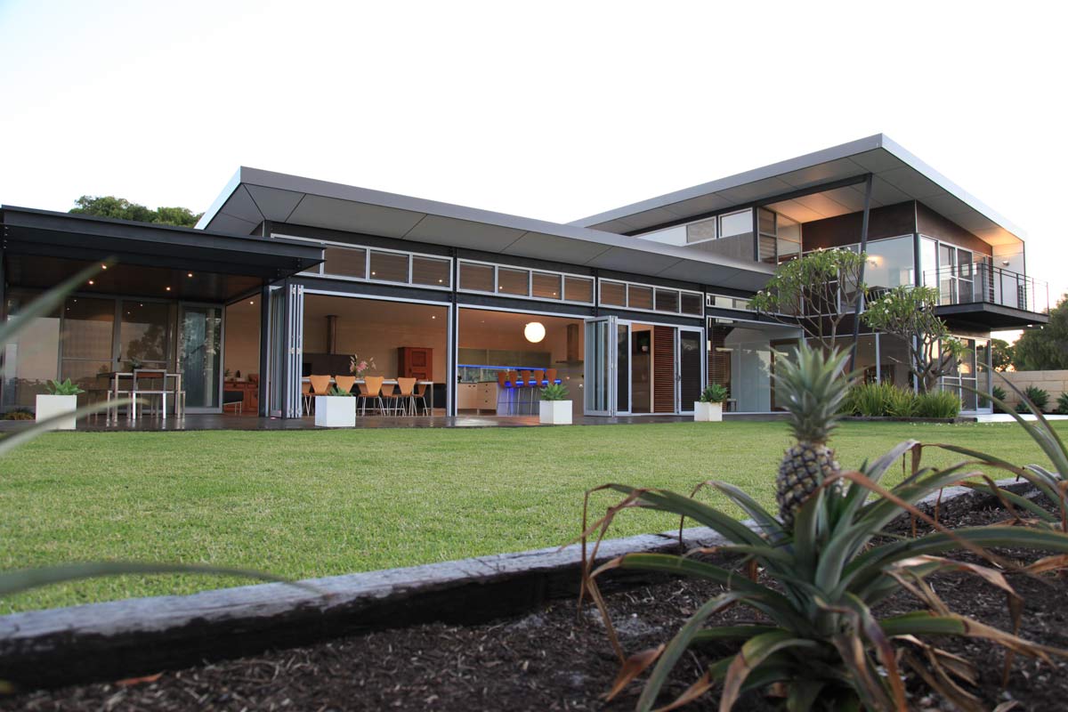 Indoor Outdoor Living Eco Home design in Yallingup by Busselton architect, Threadgold Architecture Perth & Busselton.